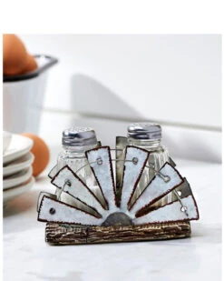 Giftcraft Windmill Salt & Papper Shaker Set