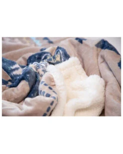 Carstens Home Three Buffalo Plush Sherpa Throw -Boot Haven Shop 2000394021 200 P4